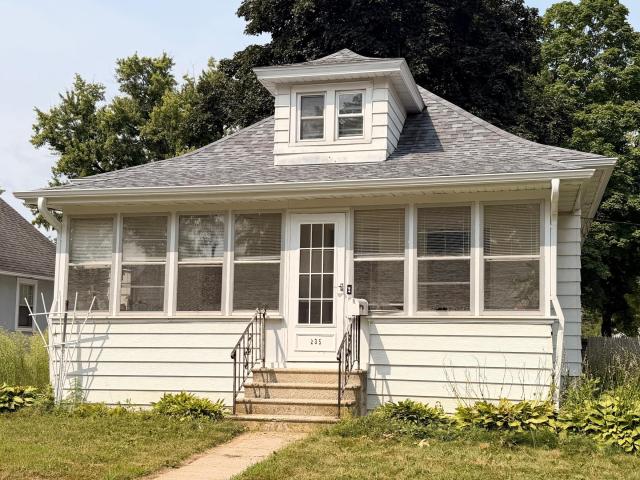 235 10th Avenue NE Rochester MN 55906 - MLS# 7112821