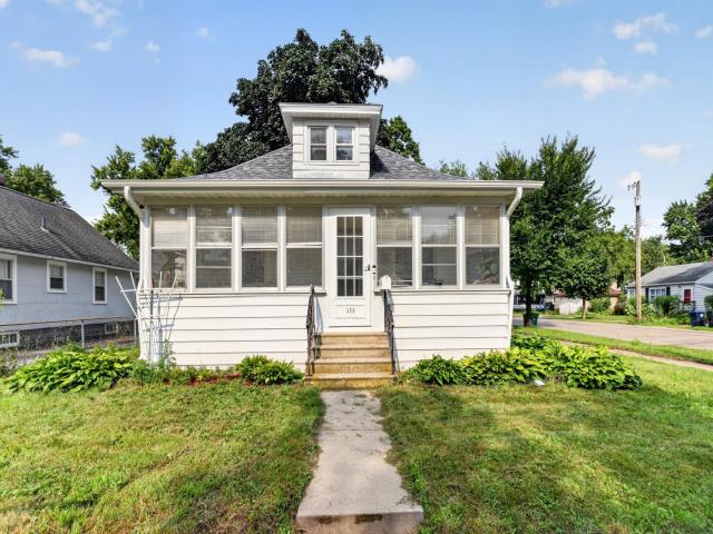 235 10th Avenue NE Rochester MN 55906 - MLS# 7112821