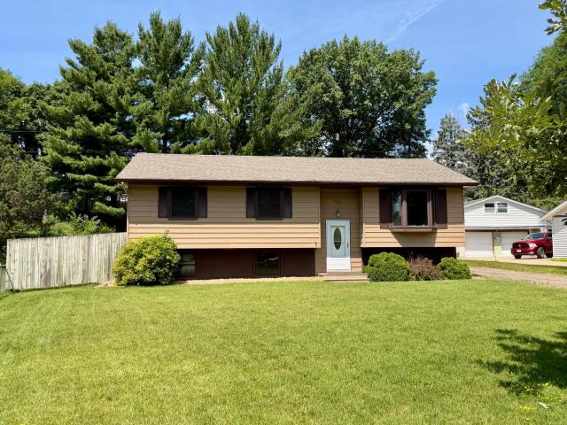 606 Grospoint Lane N Oakdale MN 55128 - MLS# 7112959