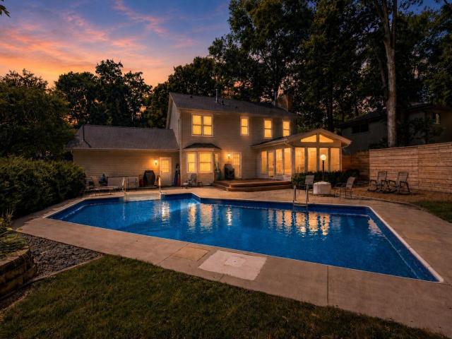 6991 Raven Court Eden Prairie MN 55346 - MLS# 7113045