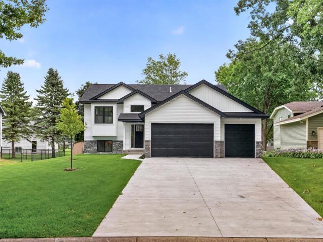 10717 Lincoln Street NE Blaine MN 55434 - MLS# 7113170