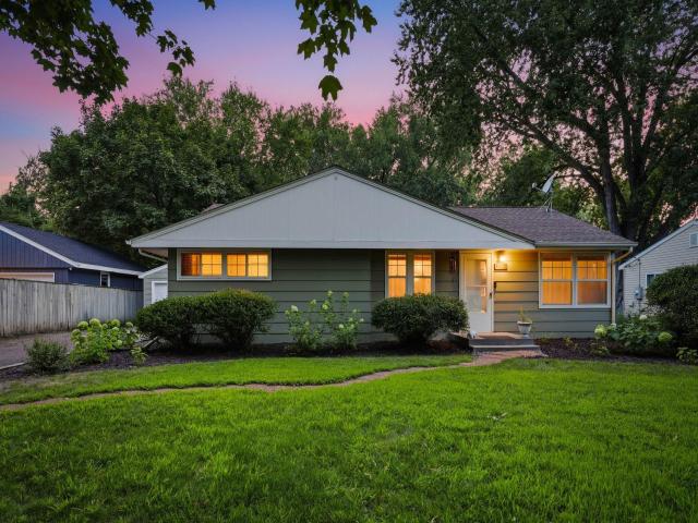 4057 Gisella Boulevard White Bear Lake MN 55110 - MLS# 7113281