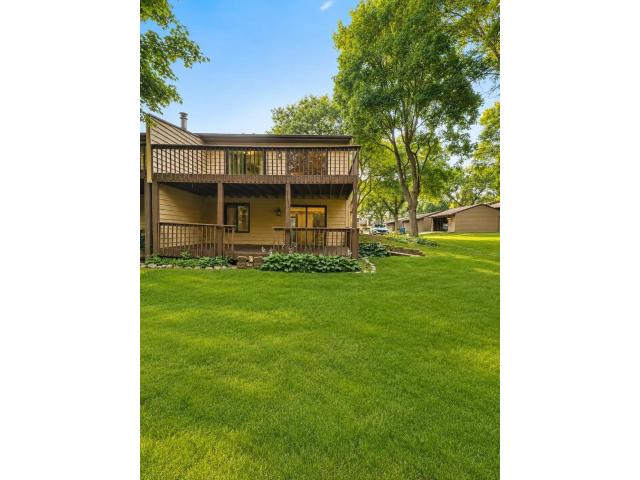 240 W Eagle Lake Drive Maple Grove MN 55369 - MLS# 7113286
