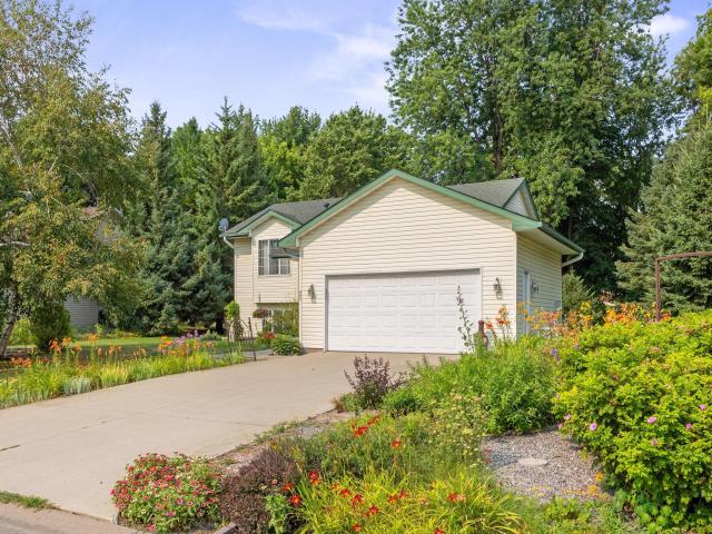 805 3rd Avenue NW Buffalo MN 55313 - MLS# 7113486