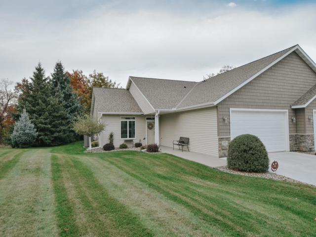 2840 Pine Ridge Boulevard Red Wing MN 55066 - MLS# 7113510