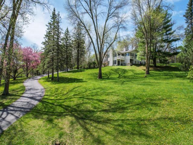 2211 Lenwood Drive SW Rochester MN 55902 - MLS# 7113518