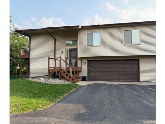 2309 Amberwood Drive Woodbury MN 55125 - MLS# 7113572
