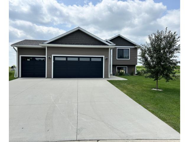 57 4th Avenue SE Kasson MN 55944 - MLS# 7113594