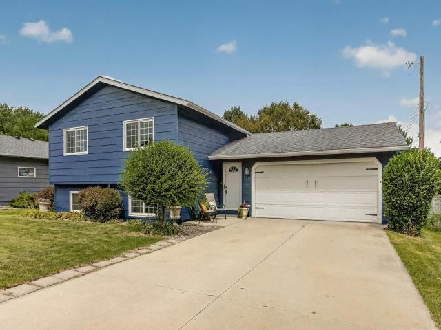 4215 4th Place NW Rochester MN 55901 - MLS# 7113622