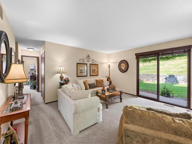 5217 Balmoral Lane Bloomington MN 55437 - MLS# 7113770