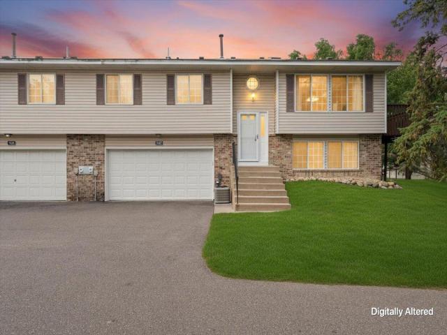 7647 Afton Court Woodbury MN 55125 - MLS# 7113860