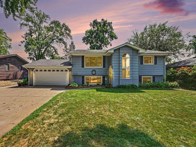 7351 Melody Drive NE Minneapolis MN 55432 - MLS# 7113870