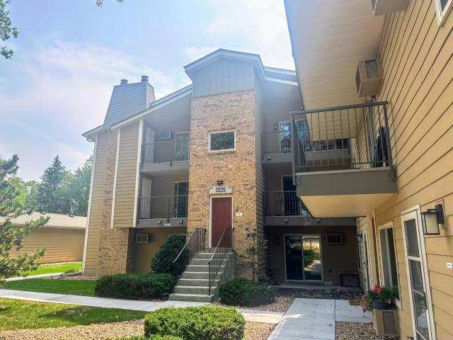 2020 Ridge Drive Unit 16 Minneapolis MN 55416 - MLS# 7113890