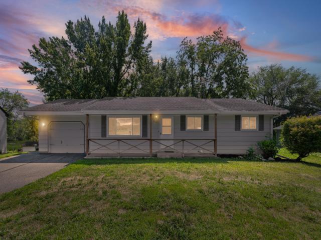 4321 Pleasant Street SE Prior Lake MN 55372 - MLS# 7114021