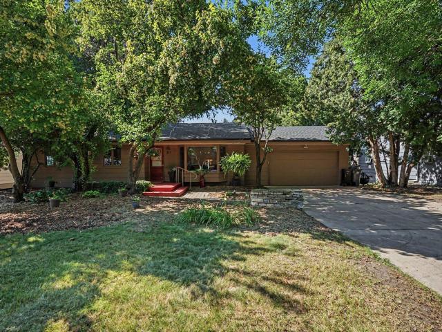 277 Highland Drive Chaska MN 55318 - MLS# 7114043
