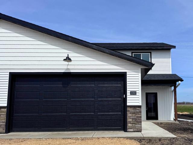 3202 Scotch Lane Mankato MN 56001 - MLS# 7114095