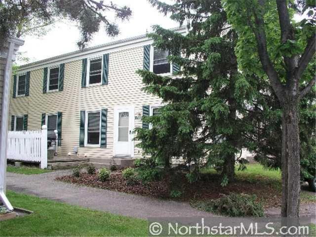 4980 Grenwich Trail N Oakdale MN 55128 - MLS# 7114129