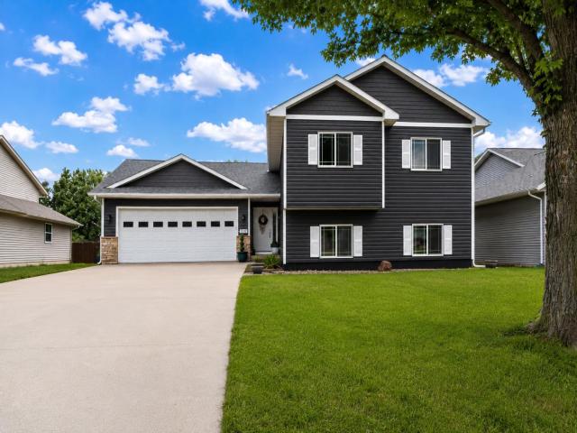 109 Cougar Drive Mankato MN 56001 - MLS# 7114477