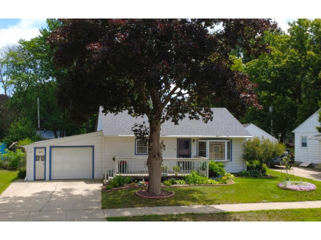 1601 Margaretha Avenue Albert Lea MN 56007 - MLS# 7114523