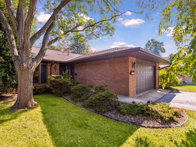 340 Inland Lane N Plymouth MN 55447 - MLS# 7114529