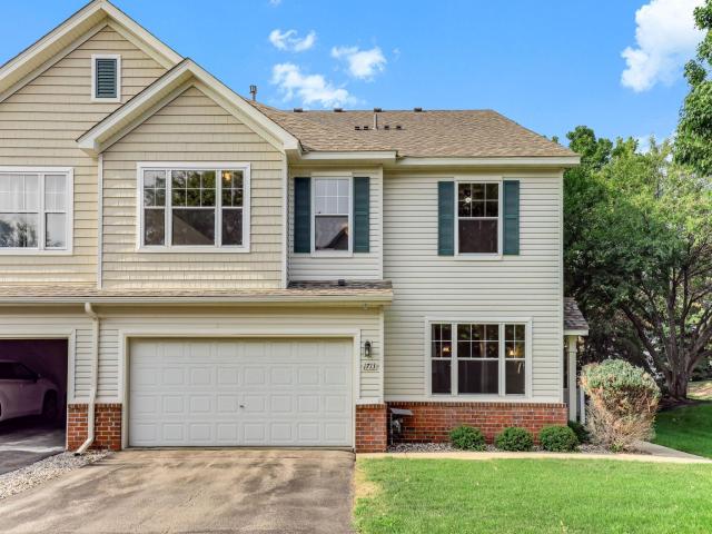 1713 Countryside Drive Shakopee MN 55379 - MLS# 7114674