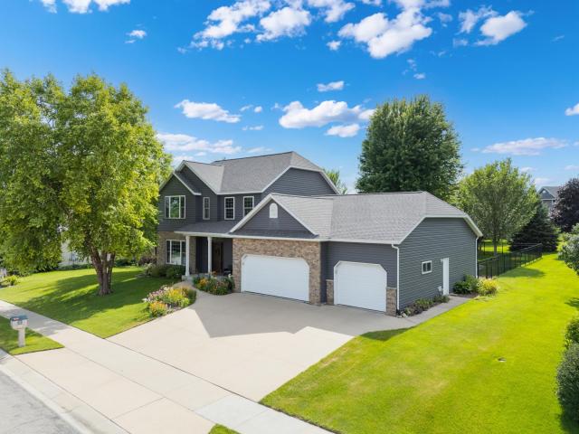 5005 Scenic Oak Drive SW Rochester MN 55902 - MLS# 7114839