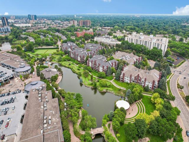7520 Edinborough Way Unit 2304 Edina MN 55435 - MLS# 7114880