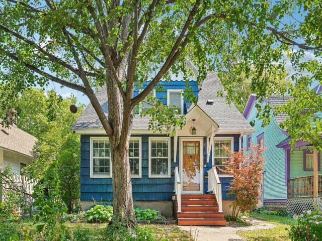 876 18th Avenue SE Minneapolis MN 55414 - MLS# 7114932