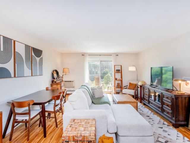2928 Dean Parkway Unit 4B Minneapolis MN 55416 - MLS# 7114960