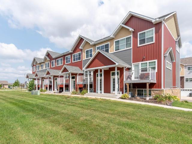 3025 Bluestem Trail Mankato MN 56001 - MLS# 7115029