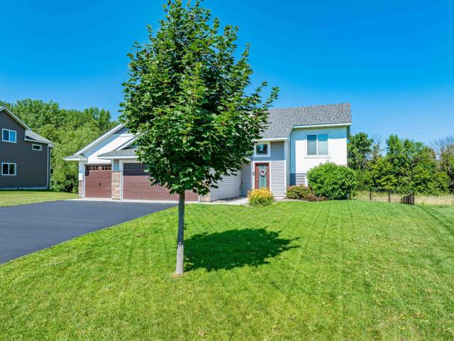 1635 Hidden Trail Mayer MN 55360 - MLS# 7115039