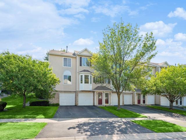 7764 Arboretum Village Chanhassen MN 55317 - MLS# 7115074
