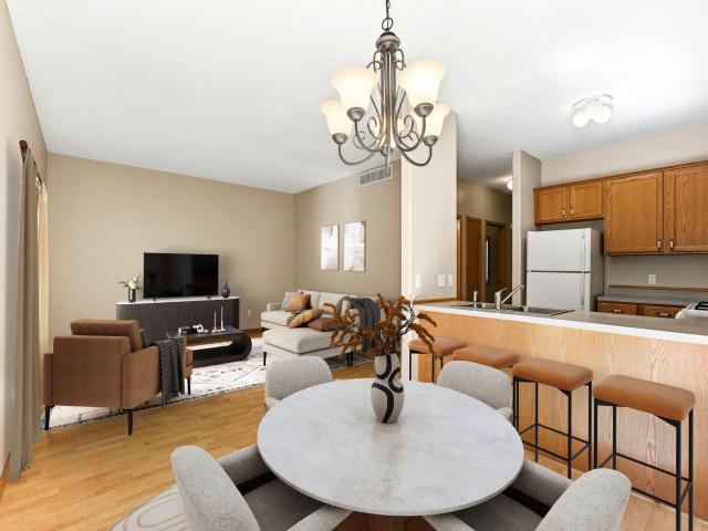 4826 Bluff Heights Trail SE Prior Lake MN 55372 - MLS# 7115098
