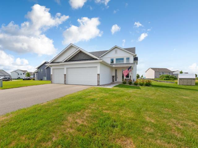 1220 Ivy Way Faribault MN 55021 - MLS# 7115239