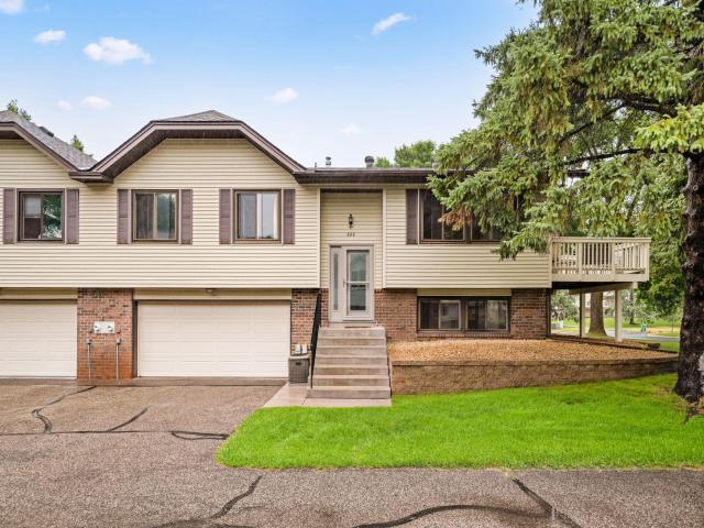 899 Lawnview Avenue Shoreview MN 55126 - MLS# 7115357