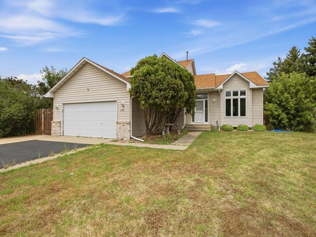 3304 W Park Drive Burnsville MN 55306 - MLS# 7115496