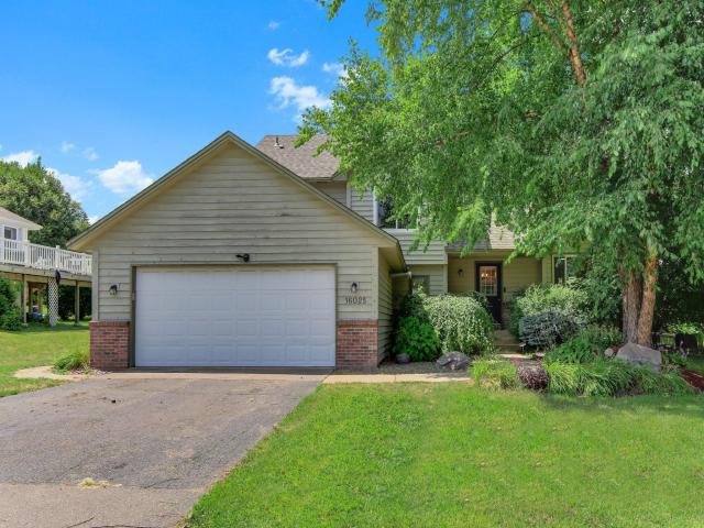 16025 Grove Trail Lakeville MN 55044 - MLS# 7115601