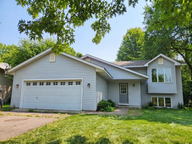 443 Market Street S Shakopee MN 55379 - MLS# 7115629