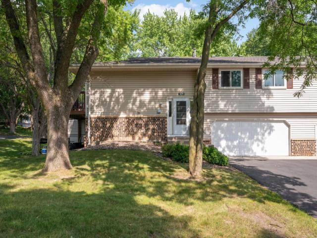 3678 Denmark Avenue Eagan MN 55123 - MLS# 7115710