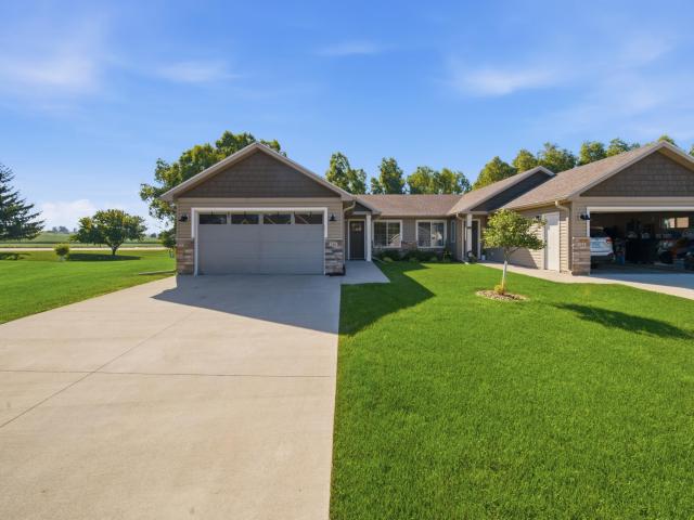 148 Highland Circle Zumbrota MN 55992 - MLS# 7115878