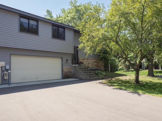 7201 Pontiac Circle Chanhassen MN 55317 - MLS# 7115897