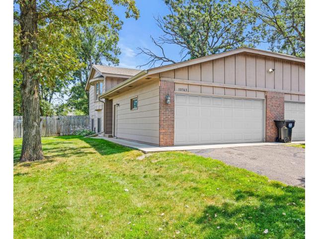 10563 Martin Street NW Minneapolis MN 55433 - MLS# 7116069