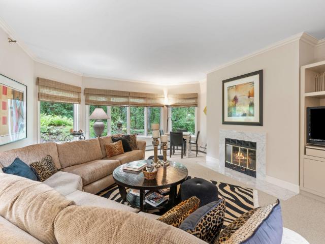 12700 Sherwood Place Unit 112 Minnetonka MN 55305 - MLS# 7116100