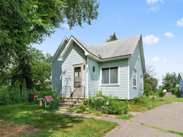 695 N Oak Drive Vadnais Heights MN 55127 - MLS# 7116142
