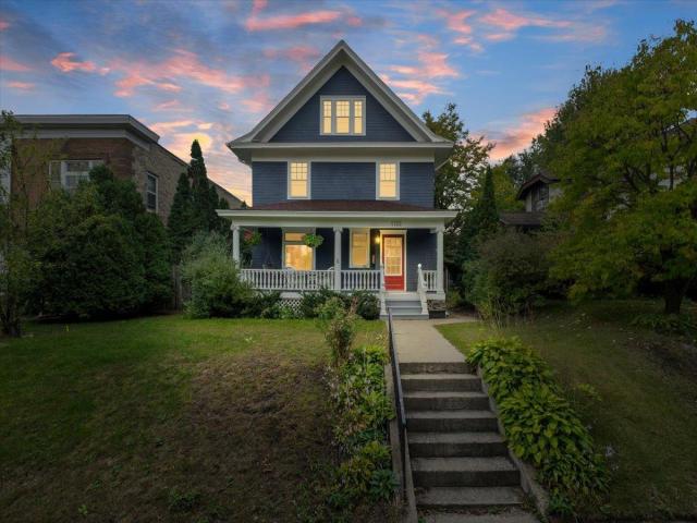 1122 Ashland Avenue Saint Paul MN 55104 - MLS# 7116260