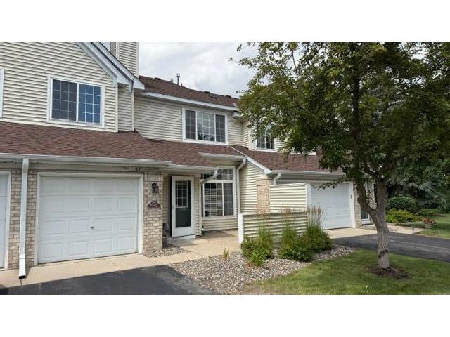 15321 Greenhaven Lane Unit 107 Burnsville MN 55306 - MLS# 7116357