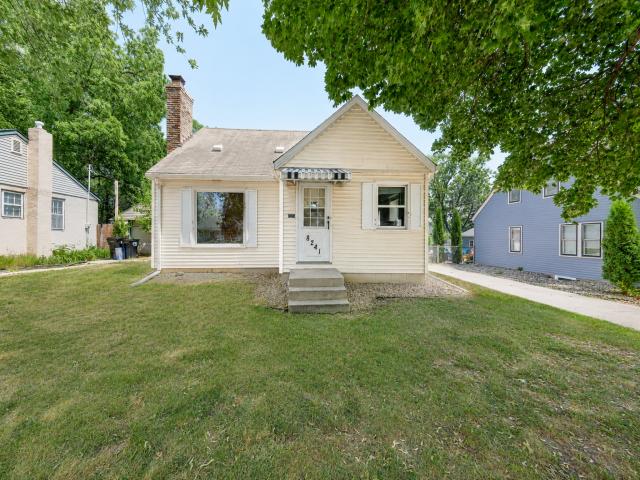 8241 Wentworth Avenue S Bloomington MN 55420 - MLS# 7116370