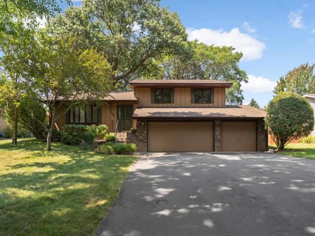 4695 Kent Street Shoreview MN 55126 - MLS# 7116377