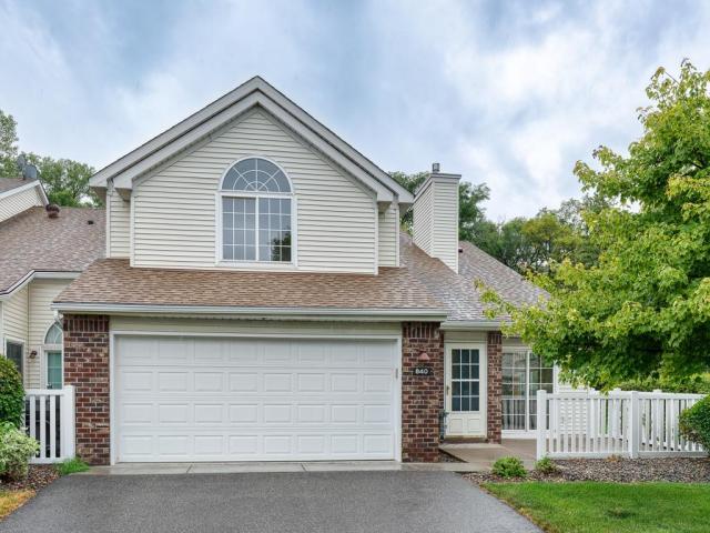 840 Old Town Drive Saint Paul MN 55112 - MLS# 7116426