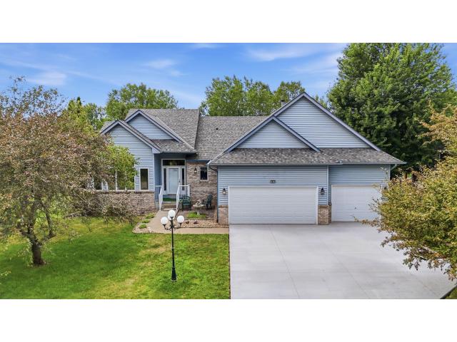 4852 Hillvale Avenue N Oakdale MN 55128 - MLS# 7116532